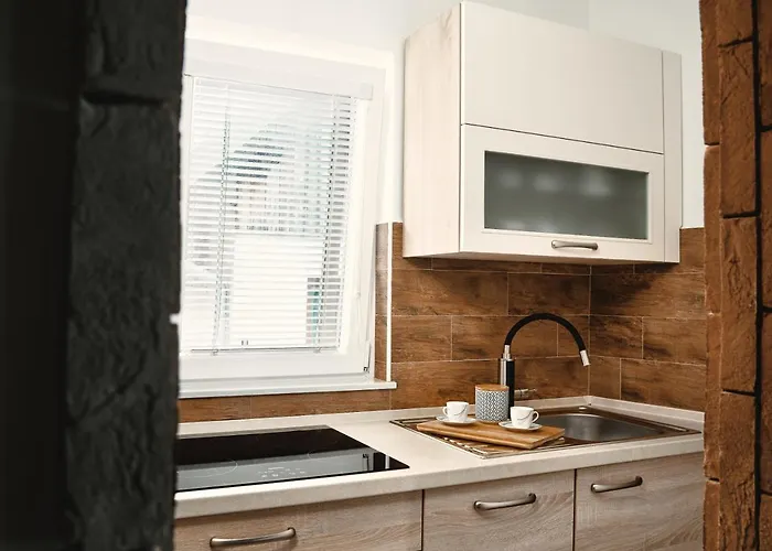 Schneider Living Apartment *